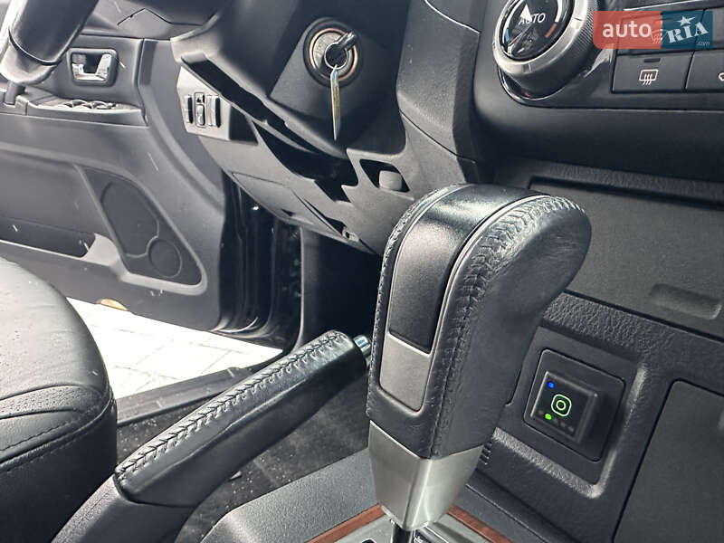 Позашляховик / Кросовер Mitsubishi Pajero Wagon 2008 в Вінниці