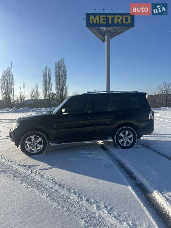 Позашляховик / Кросовер Mitsubishi Pajero Wagon 2007 в Харкові