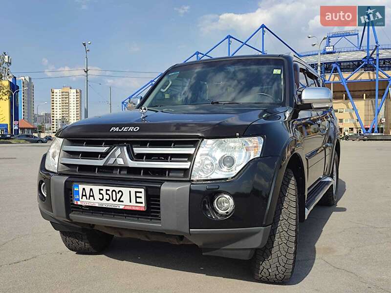 Mitsubishi Pajero Wagon 2008