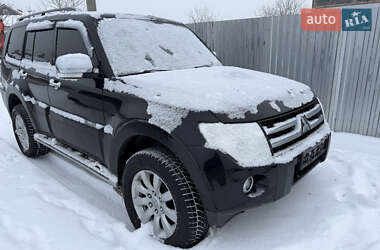 Внедорожник / Кроссовер Mitsubishi Pajero Wagon 2010 в Черновцах