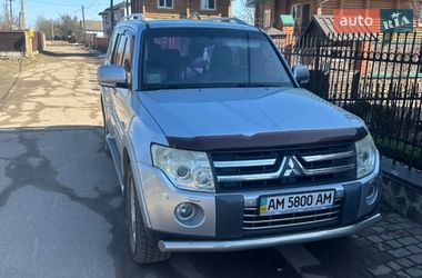 Позашляховик / Кросовер Mitsubishi Pajero Wagon 2007 в Олевську