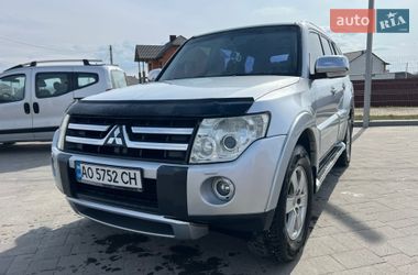 Внедорожник / Кроссовер Mitsubishi Pajero Wagon 2006 в Хусте