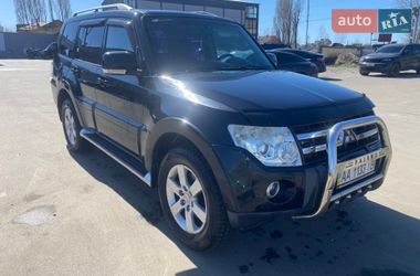 Внедорожник / Кроссовер Mitsubishi Pajero Wagon 2007 в Киеве