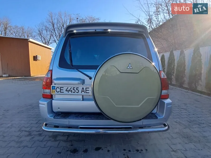 Mitsubishi Pajero Wagon 2005 VIN JMYLRV73W5J707012 фото оголошення 6 з 47