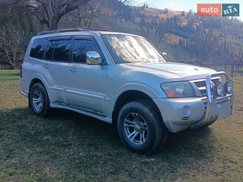 Mitsubishi Pajero Wagon