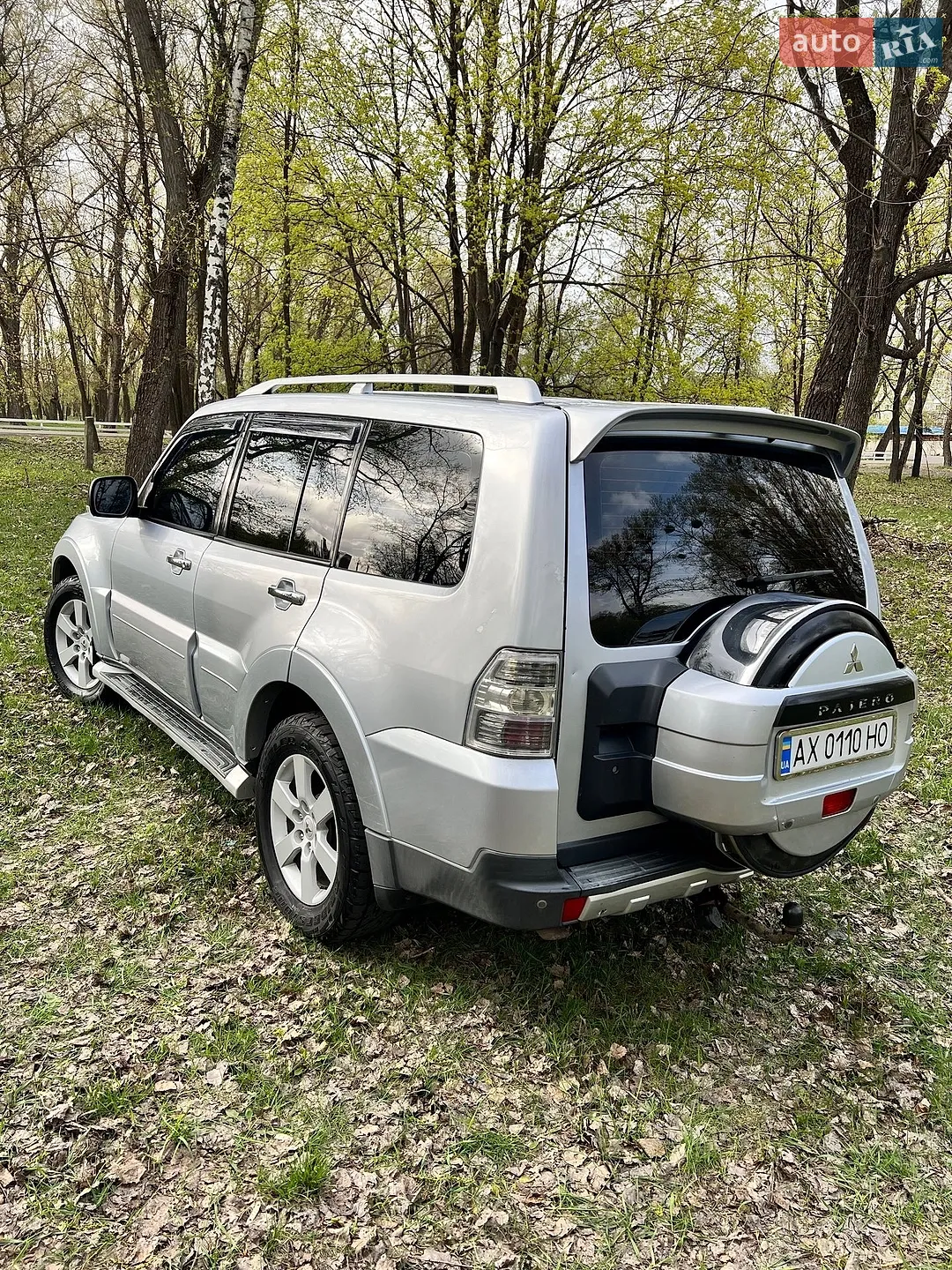 Mitsubishi Pajero Wagon 2007 VIN JMYLRV93W7J721014 фото оголошення 3 з 13