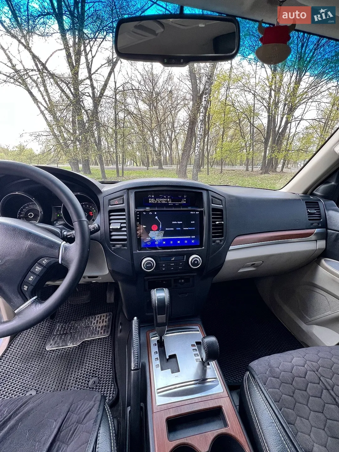Mitsubishi Pajero Wagon 2007 VIN JMYLRV93W7J721014 фото оголошення 11 з 13