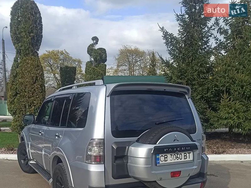 Mitsubishi Pajero Wagon 2008 VIN JMYLRV93W8J726210 фото оголошення 4 з 42