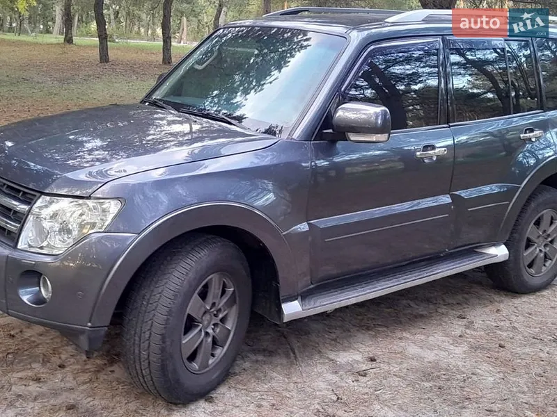Mitsubishi Pajero Wagon