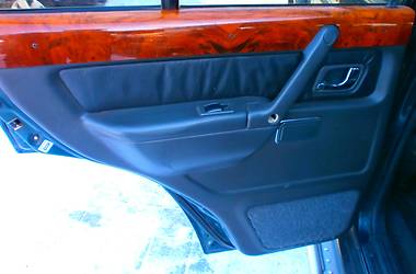 Внедорожник / Кроссовер Mitsubishi Pajero 1996 в 