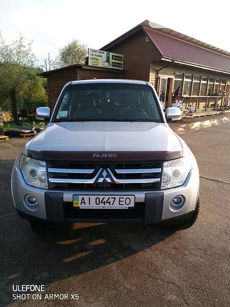 Позашляховик / Кросовер Mitsubishi Pajero 2007 в Коростишеві