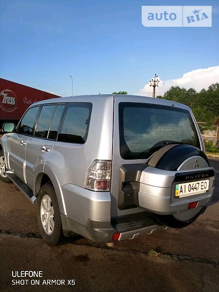 Позашляховик / Кросовер Mitsubishi Pajero 2007 в Коростишеві