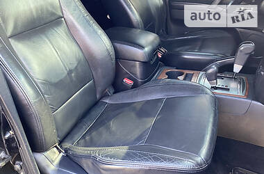 Позашляховик / Кросовер Mitsubishi Pajero 2008 в 