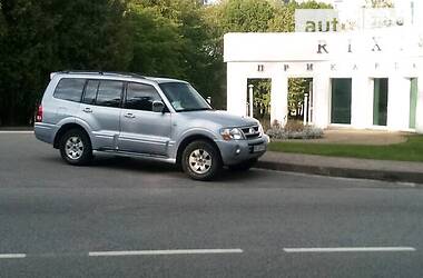 Позашляховик / Кросовер Mitsubishi Pajero 2004 в 