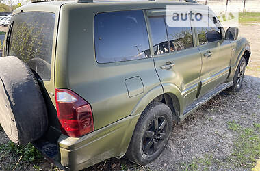 Внедорожник / Кроссовер Mitsubishi Pajero 2005 в Киеве