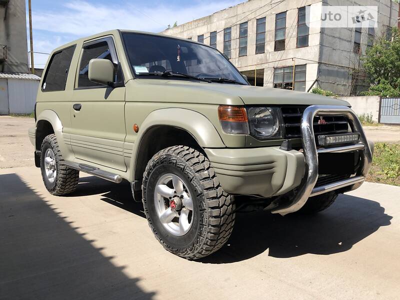 Внедорожник / Кроссовер Mitsubishi Pajero 1999 в Тернополе