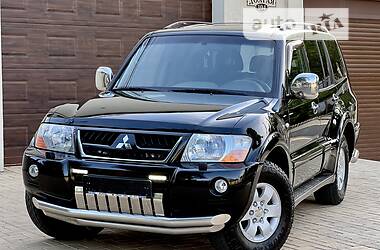 Внедорожник / Кроссовер Mitsubishi Pajero 2005 в Одессе