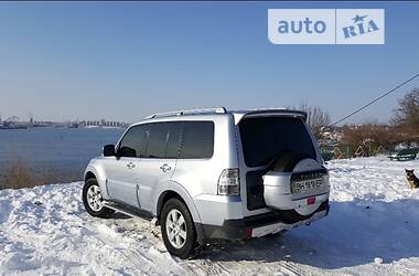 Позашляховик / Кросовер Mitsubishi Pajero 2007 в Одесі