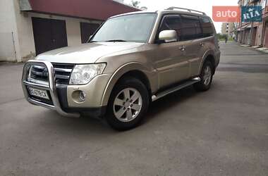 Внедорожник / Кроссовер Mitsubishi Pajero 2007 в Чорткове