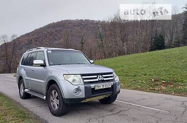 Позашляховик / Кросовер Mitsubishi Pajero 2007 в Одесі