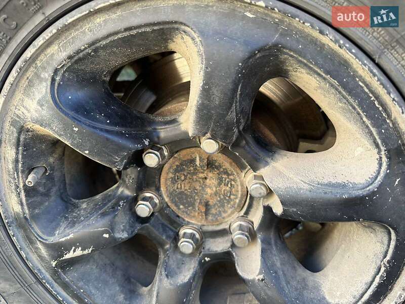 Позашляховик / Кросовер Mitsubishi Pajero 1999 в Вижниці