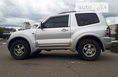 Внедорожник / Кроссовер Mitsubishi Pajero 2000 в Киеве