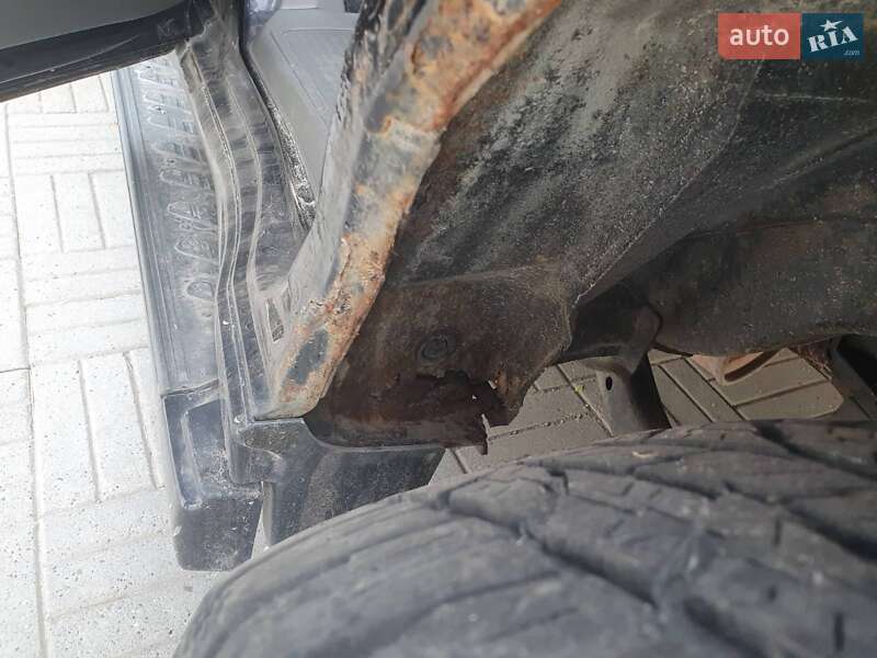 Внедорожник / Кроссовер Mitsubishi Pajero 2005 в Львове