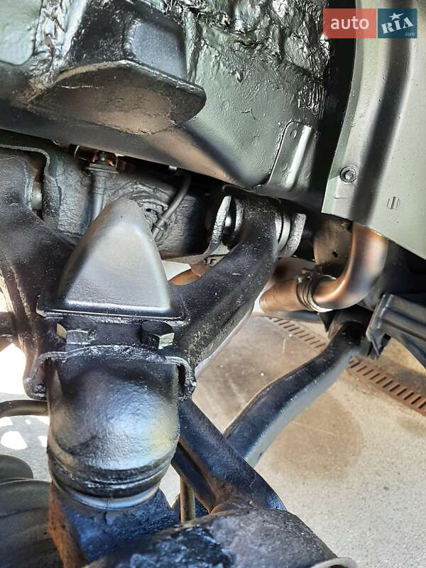 Внедорожник / Кроссовер Mitsubishi Pajero 2000 в Ужгороде фото 22 Внедорожник / Кроссовер Mitsubishi Pajero 2000 в Ужгороде