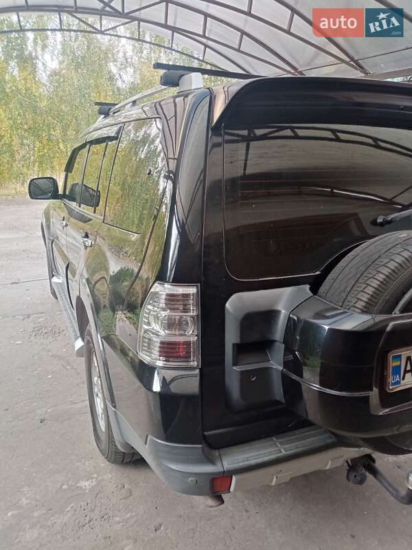 Позашляховик / Кросовер Mitsubishi Pajero 2007 в Згурівці