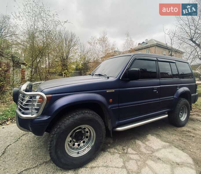 Позашляховик / Кросовер Mitsubishi Pajero 1997 в Дніпрі