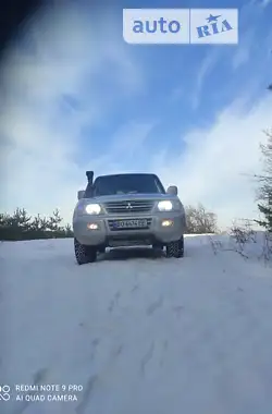 Mitsubishi Pajero 2001