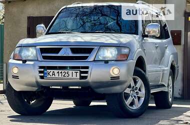 Внедорожник / Кроссовер Mitsubishi Pajero 2006 в Одессе