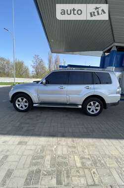 Внедорожник / Кроссовер Mitsubishi Pajero 2008 в Прилуках