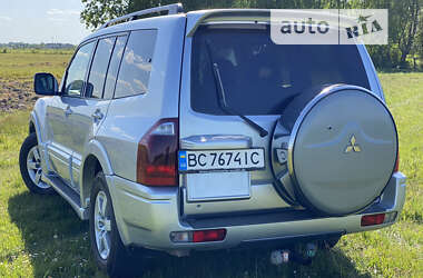 Внедорожник / Кроссовер Mitsubishi Pajero 2004 в Львове