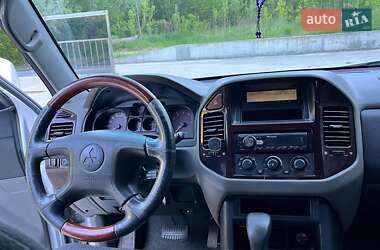 Внедорожник / Кроссовер Mitsubishi Pajero 2000 в Киеве