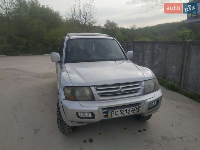 Внедорожник / Кроссовер Mitsubishi Pajero 2001 в Львове