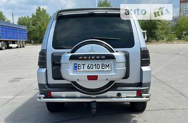 Внедорожник / Кроссовер Mitsubishi Pajero 2008 в Запорожье