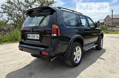 Внедорожник / Кроссовер Mitsubishi Pajero 2003 в Костополе