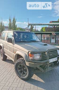 Внедорожник / Кроссовер Mitsubishi Pajero 1996 в Славянске