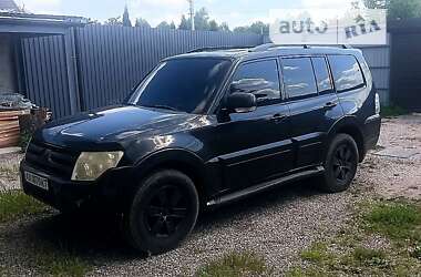 Позашляховик / Кросовер Mitsubishi Pajero 2007 в Харкові