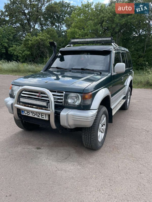 Mitsubishi Pajero 1997