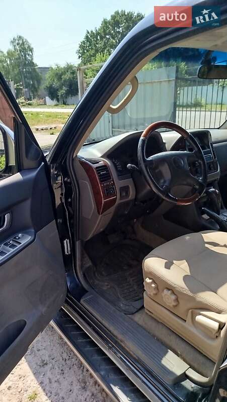 Внедорожник / Кроссовер Mitsubishi Pajero 2006 в Броварах