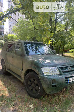 Позашляховик / Кросовер Mitsubishi Pajero 2006 в Києві