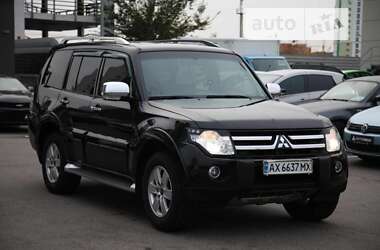 Внедорожник / Кроссовер Mitsubishi Pajero 2008 в Харькове