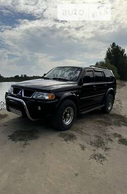 Внедорожник / Кроссовер Mitsubishi Pajero 2007 в Киеве