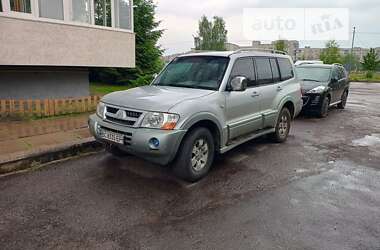 Позашляховик / Кросовер Mitsubishi Pajero 2003 в Червонограді