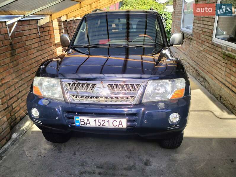 Внедорожник / Кроссовер Mitsubishi Pajero 2005 в Кропивницком фото 8 Внедорожник / Кроссовер Mitsubishi Pajero 2005 в Кропивницком