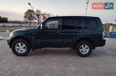 Позашляховик / Кросовер Mitsubishi Pajero 2001 в Володимирі