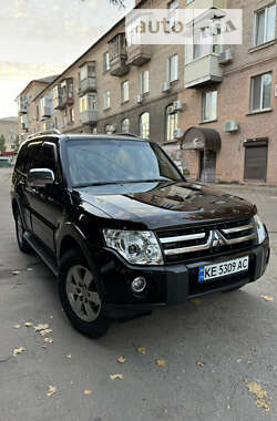 Позашляховик / Кросовер Mitsubishi Pajero 2008 в Кривому Розі