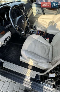 Внедорожник / Кроссовер Mitsubishi Pajero 2007 в 